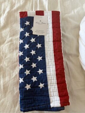 NWT Brooks Brothers Red, White & Blue Star Stripe Kitchen Towel